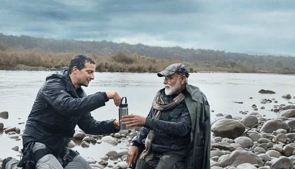 Bear Grylls w Indiach
