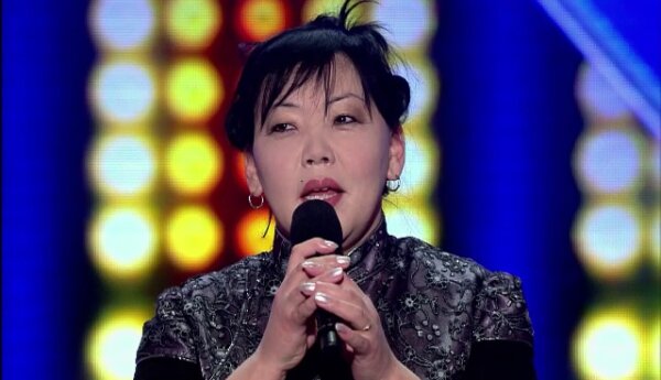 Zacięta walka na scenie "X Factor"!